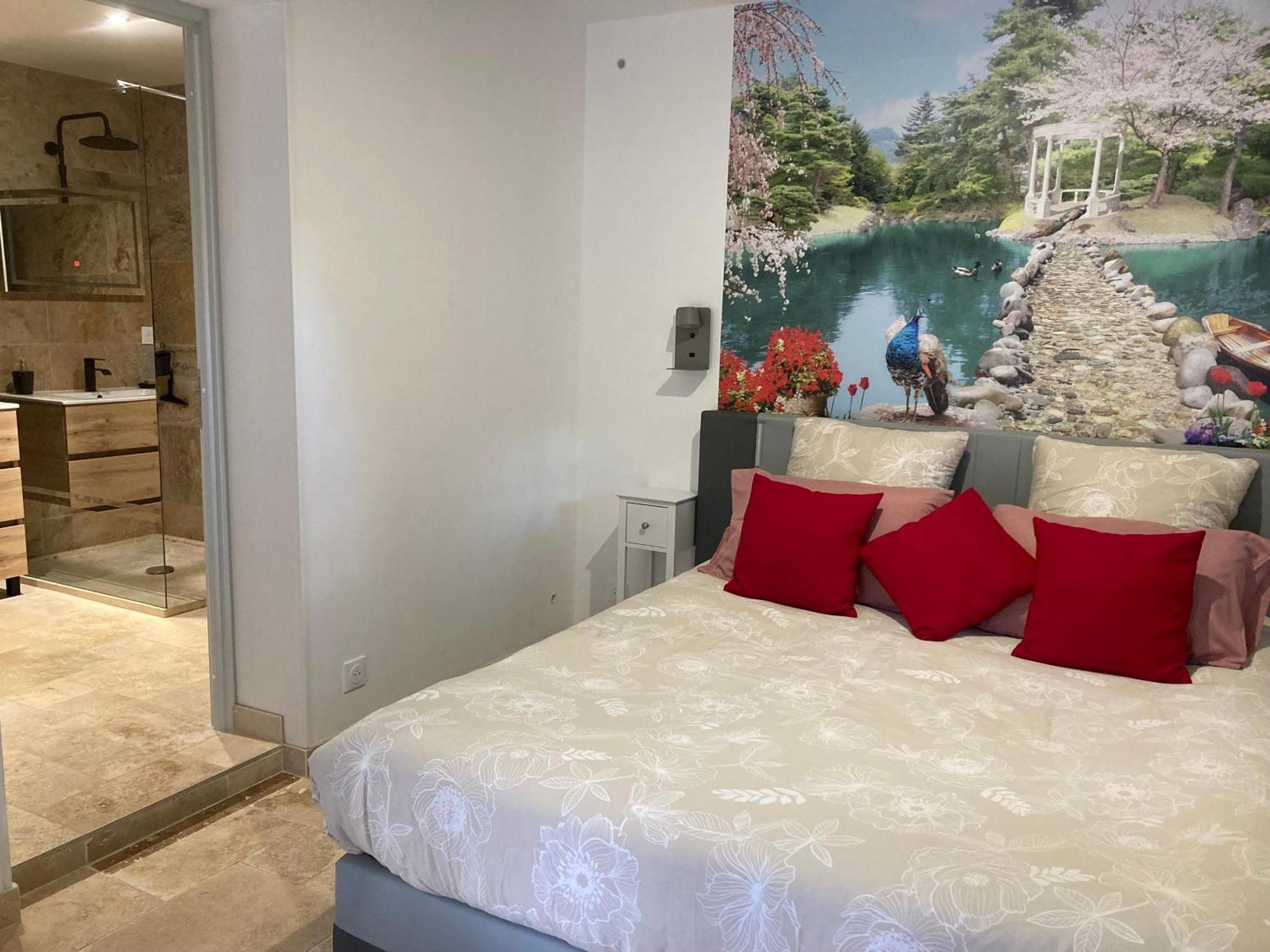 Le Studio D Aurelie Avec Spa Ete En Pleine Campagne Et Proche De Toute Commodite Roquemaure  Exterior foto